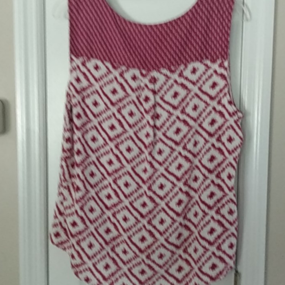 Sleeveless top - Picture 4 of 7